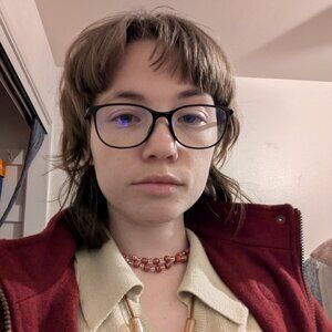 Meet your Posher, Stacifay